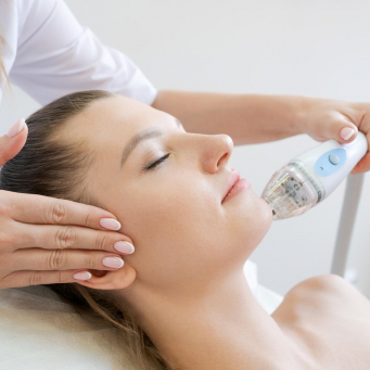 Laser and Skin Clinic