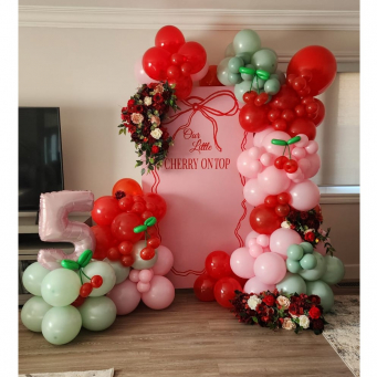 برگزارکننده مراسم